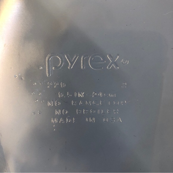 PYREX 9.5" Cobalt Blue Glass Pie Bakeware Vintage 1980s - Picture 7 of 7